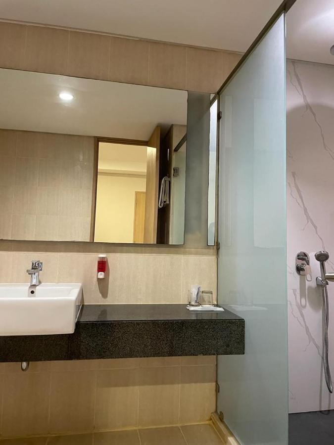 Grand G7 Hotel Pasar Baru Jakarta Luaran gambar